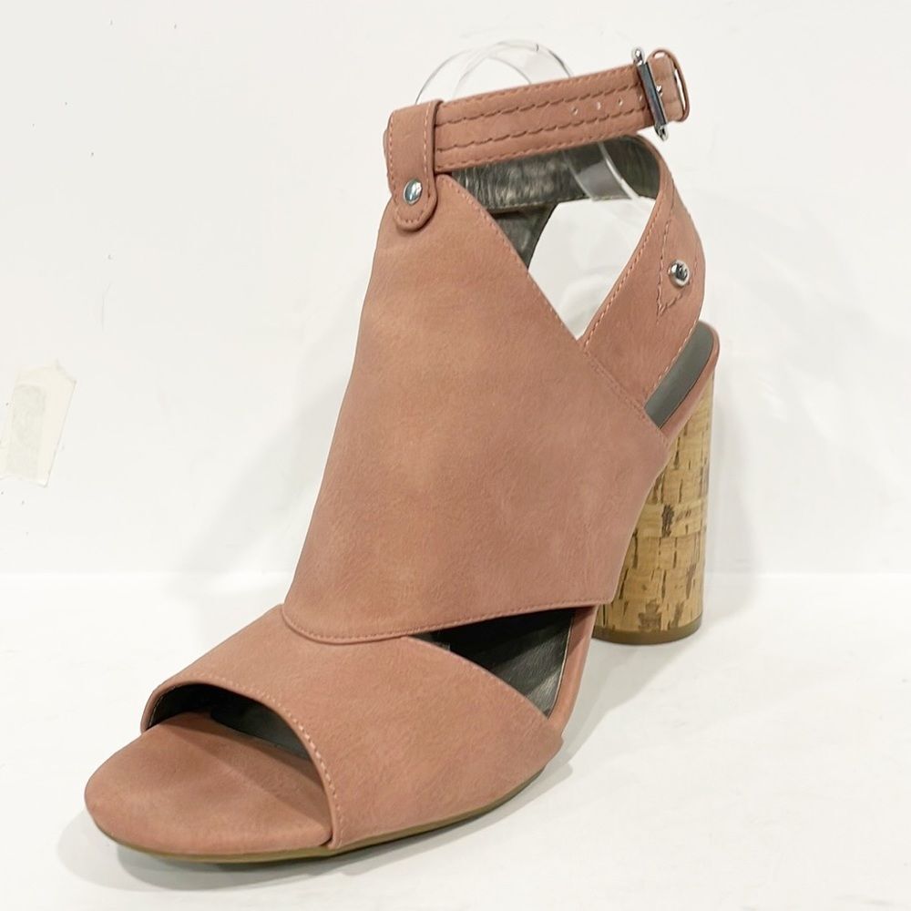 G by Guess Women’s Light Blush Jonra Round Cork Heeled Sandals Sz 11